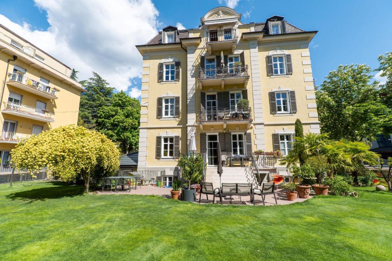 Villa Stubai - Penthouse In The Heart Of Мерано Экстерьер фото