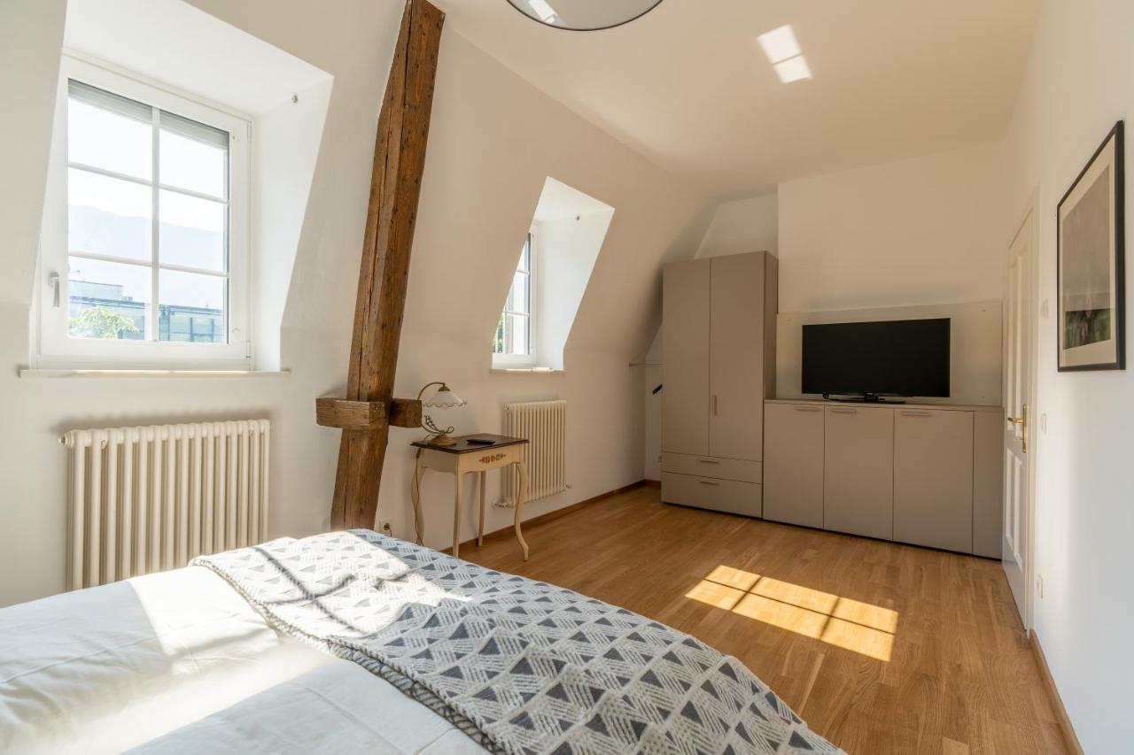 Villa Stubai - Penthouse In The Heart Of Мерано Экстерьер фото